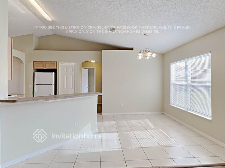 Building Photo - 2983 Foxboro Cir