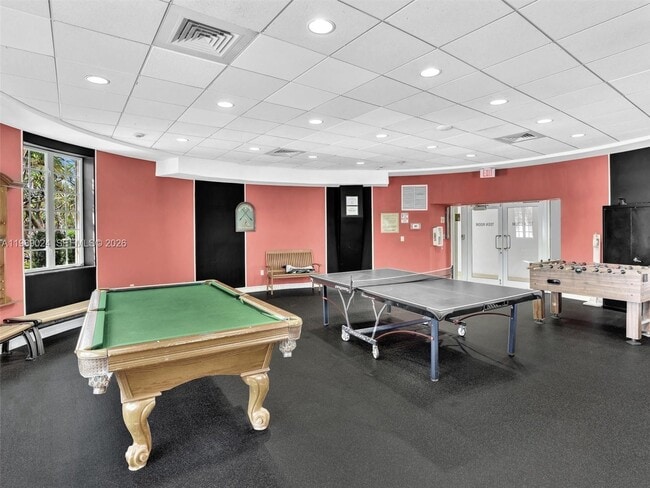 Building Photo - 20780 NE 32nd Ave