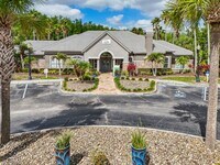 Building Photo - The Parkway at Hunters Creek