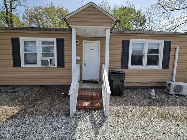 Primary Photo - 530 Bellwood Rd