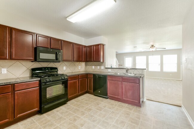 Building Photo - 9909 Hyacinth Way