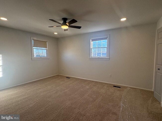 Building Photo - 119 E Padonia Rd