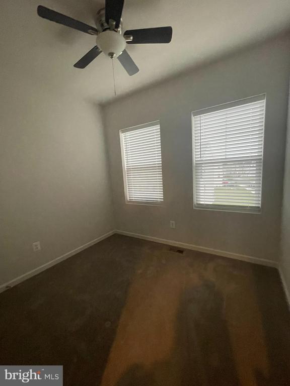 Building Photo - 301 Starry Way Dr
