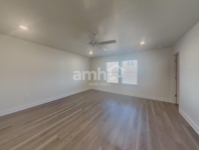 Building Photo - 3524 Shane Hill Rd SW