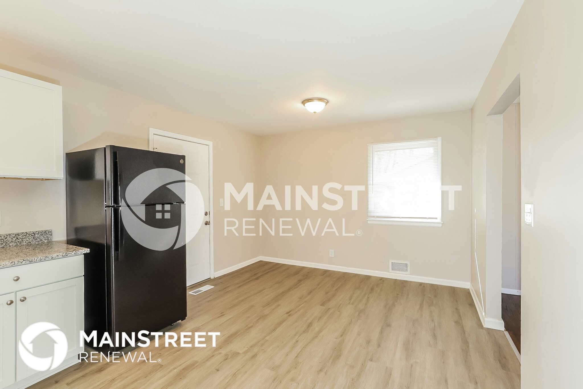 Building Photo - 6305 E 101st St