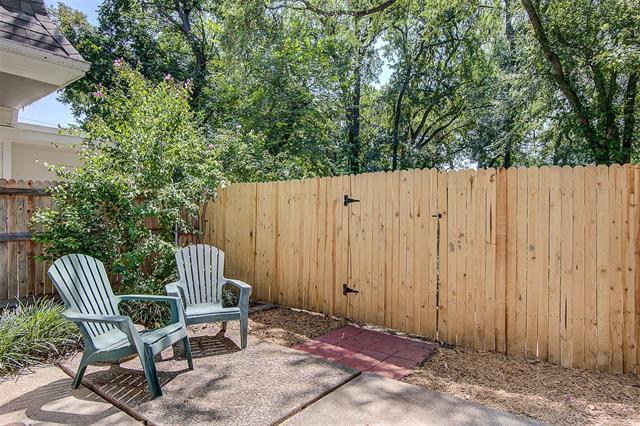 Building Photo - 1712 Scenic Dr