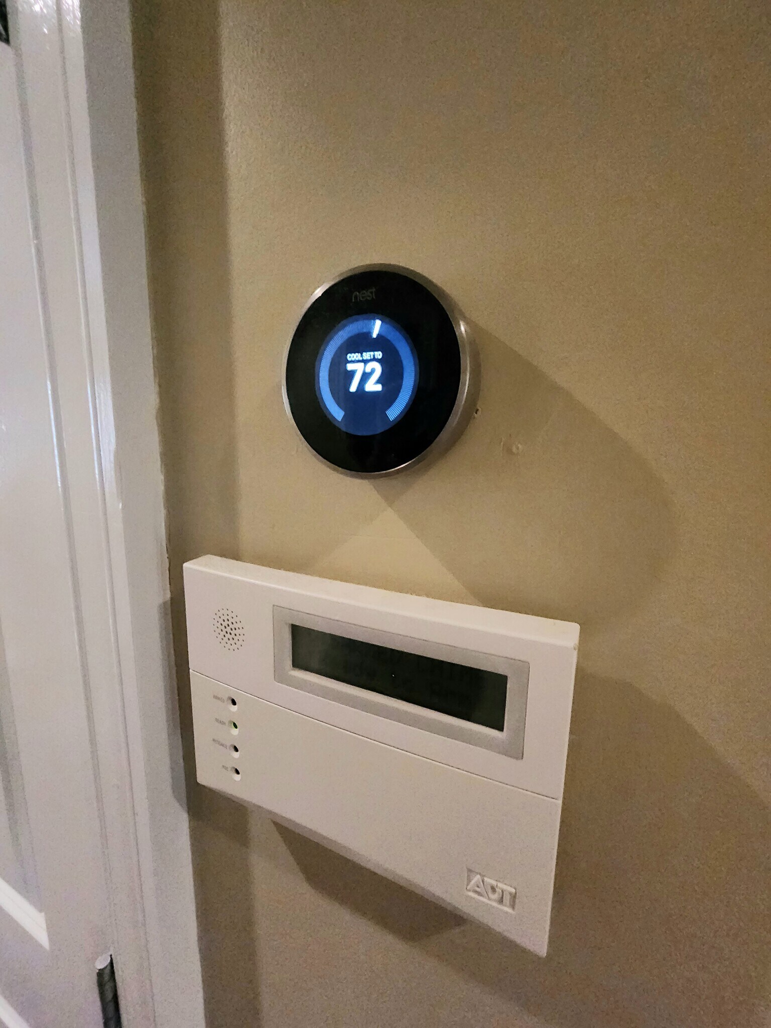 Building Photo - 8 Andrew Pl