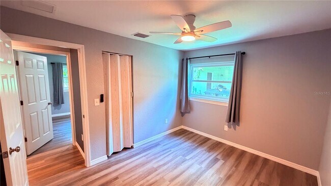 Building Photo - 5130 Lescot Ln