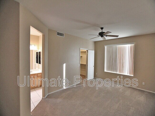 Building Photo - 8865 N 66th Dr