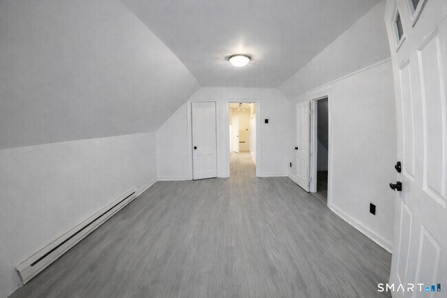 Building Photo - 69 W Liberty St