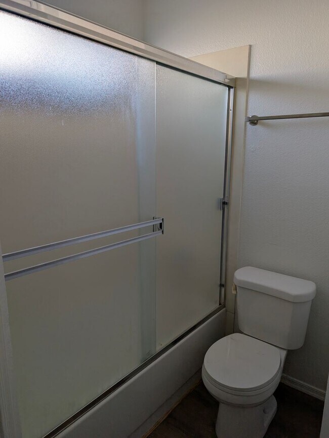 Building Photo - AVAILABLE NOW IN KYRENE AREA OF CHANDLER!!!