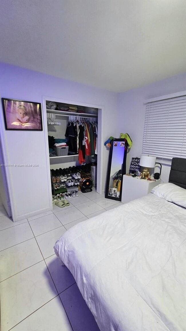 Building Photo - 15120 SW 87th Ave