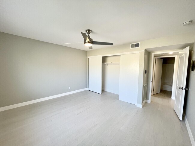 Building Photo - 32200 Cathedral Canyon Dr