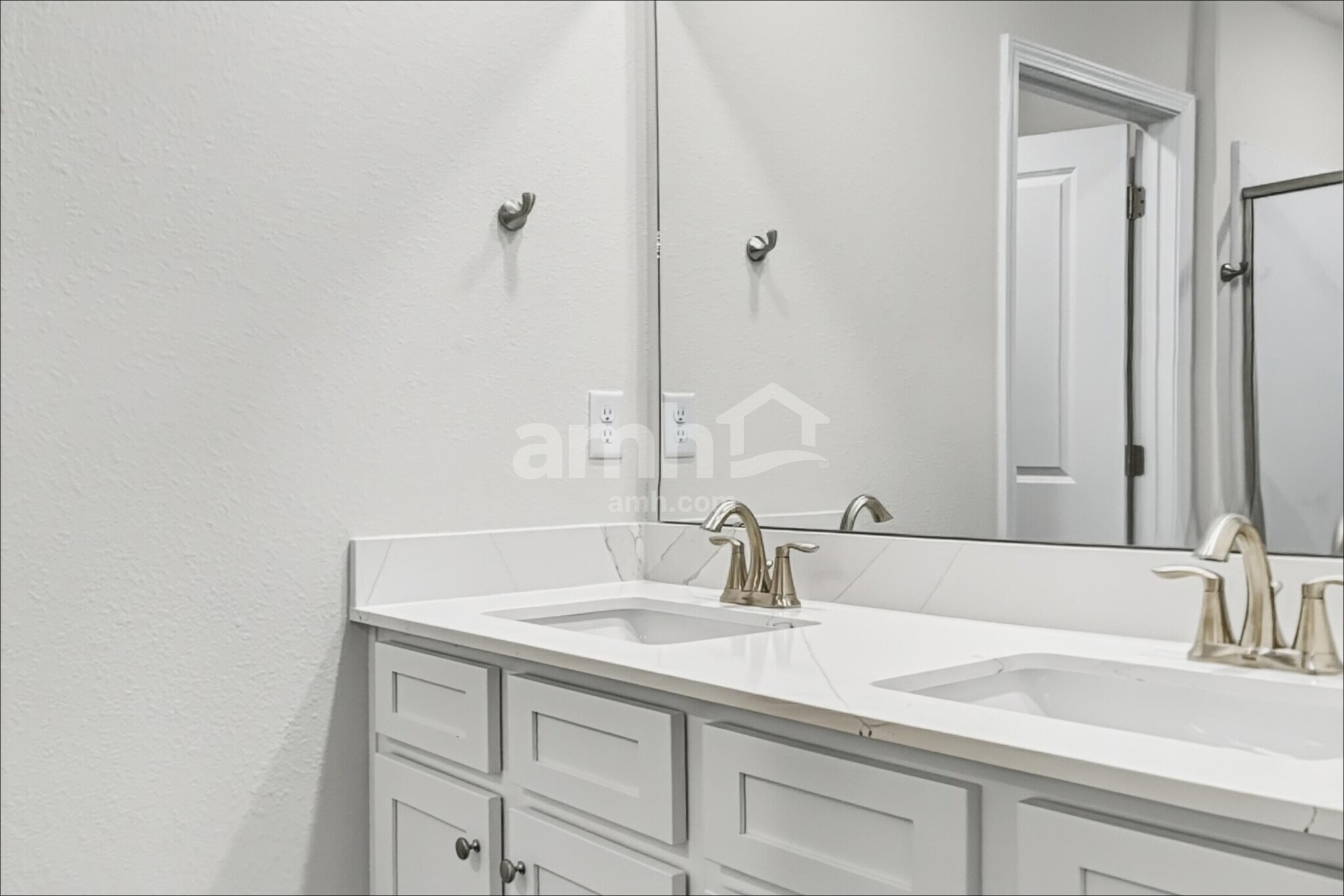 Building Photo - 3016 Crawfords Cove Cir