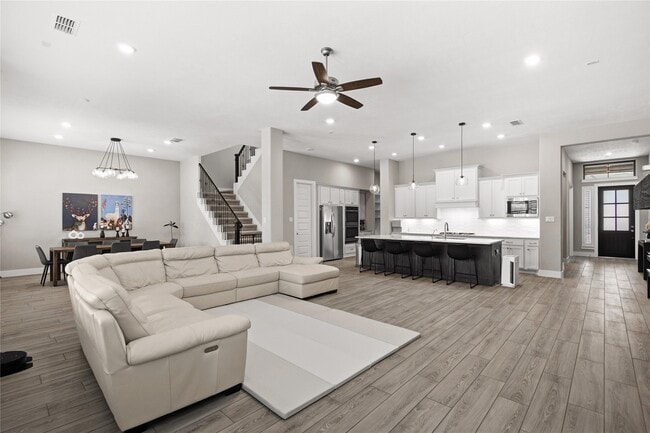 Building Photo - 1222 McMurtry Ridge Dr