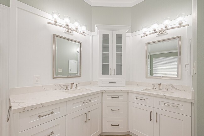 Building Photo - 31902 Forest Pine Ct