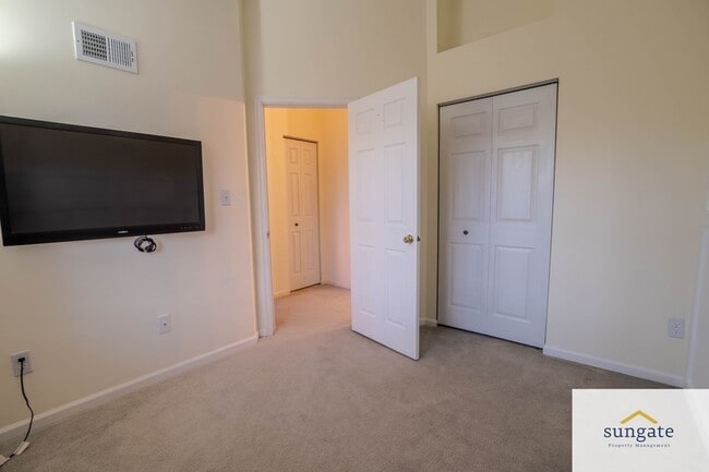 Building Photo - 1016 Arborwood Pl