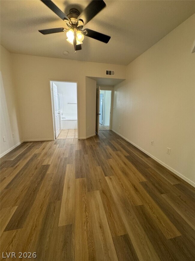 Building Photo - 1500 Oscar Ct