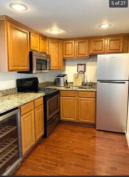 Building Photo - 4015 Bayshore Blvd