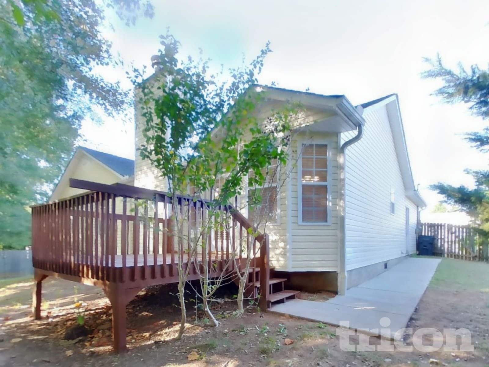 Building Photo - 208 Winchester Dr