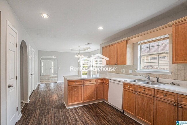 Building Photo - 139 Flagstone Ln