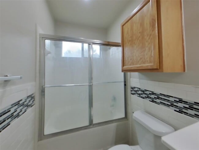 Building Photo - 11602 Morgan's Point St