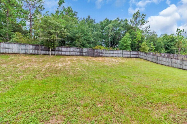 Building Photo - 539 Tikell Dr