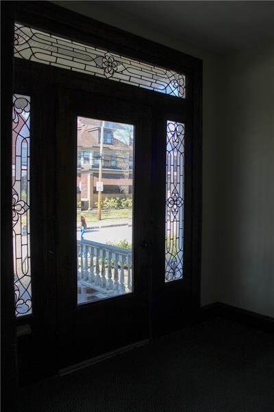 Building Photo - 206 Emerson Ave