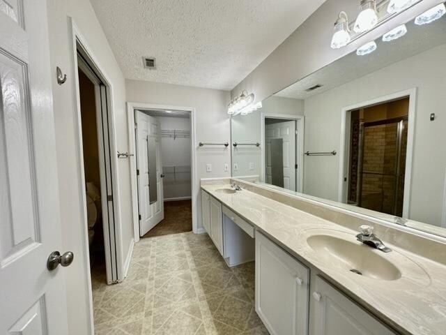 Building Photo - 4412 Orchard Trce