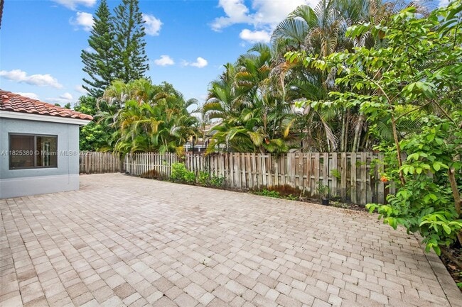 Building Photo - 11293 Rhapsody Rd