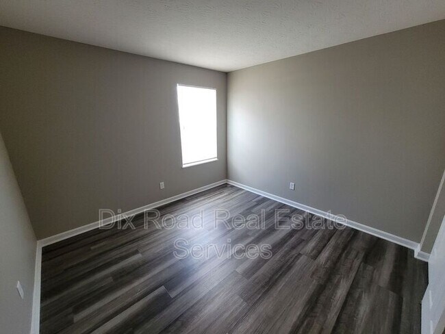 Building Photo - 837 Prescot Cir