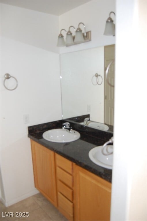 Building Photo - 1601 Zelzah Ave