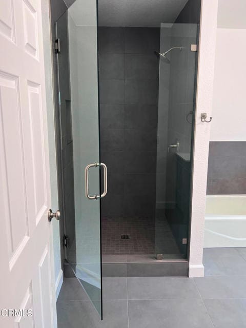 Building Photo - 10945 Kings Rd