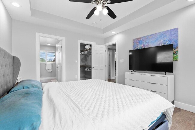 Building Photo - Move-In Ready, 3-Bedroom Fully Furnished Retreat with 3 Bathroom in Keaau Paradise!"