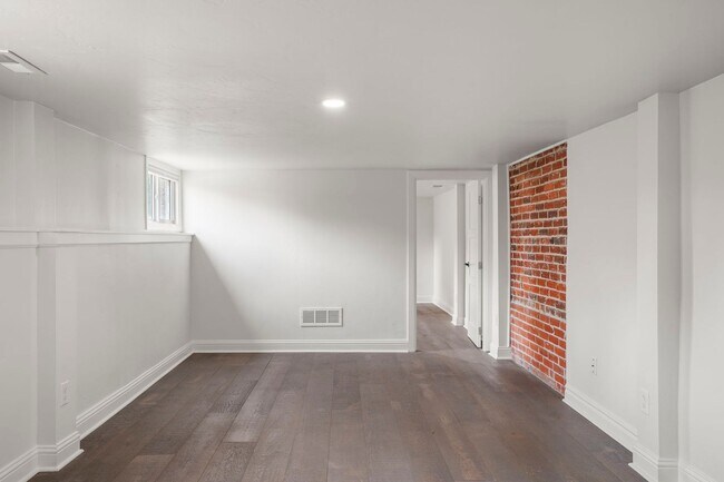 Building Photo - 5350 Tejon St