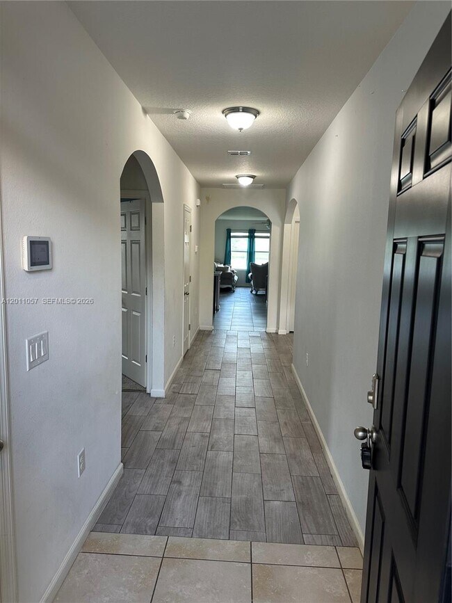 Building Photo - 8629 Cobblestone Dr