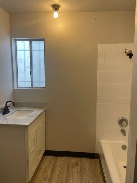 Building Photo - 120 N Berendo St