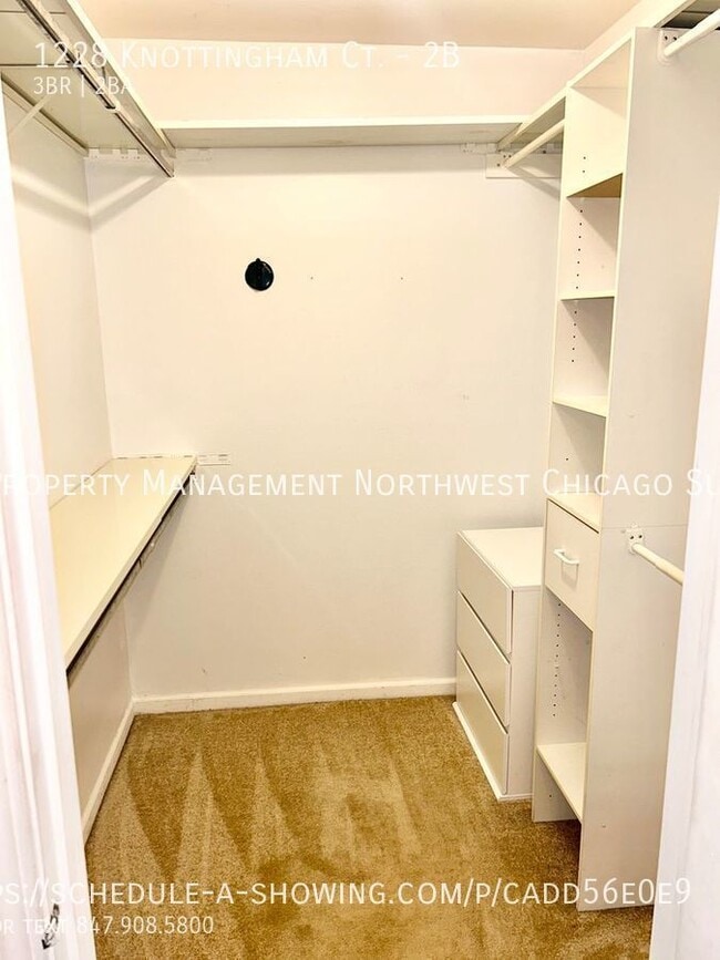 Building Photo - 1228 Knottingham Ct
