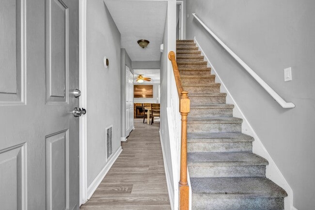 Building Photo - Fully Furnished 2 Bedroom, 2.5 Bath Townhome – Marietta, GA