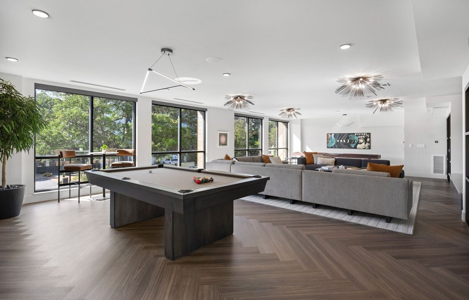 Building Photo - 20 Inner Belt Rd