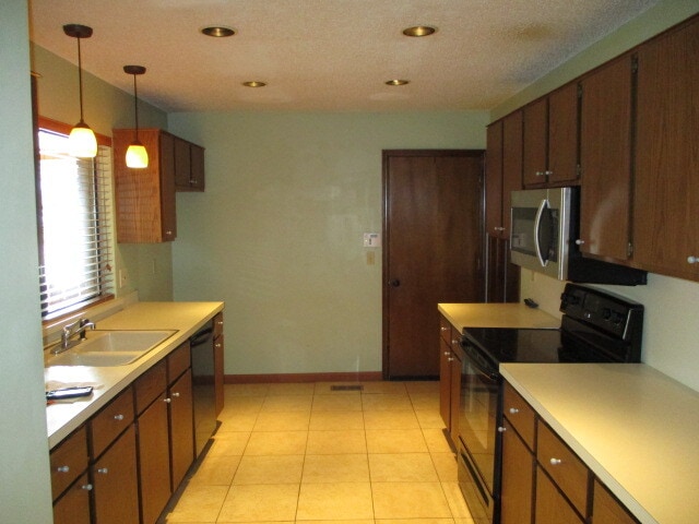 Building Photo - 8021 NW 104th St