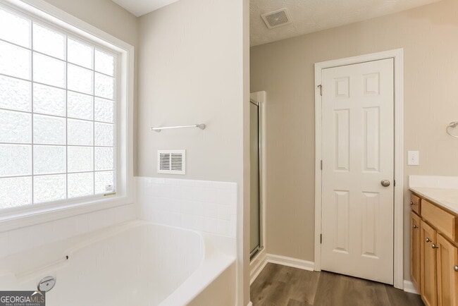 Building Photo - 181 Kades Cove Dr