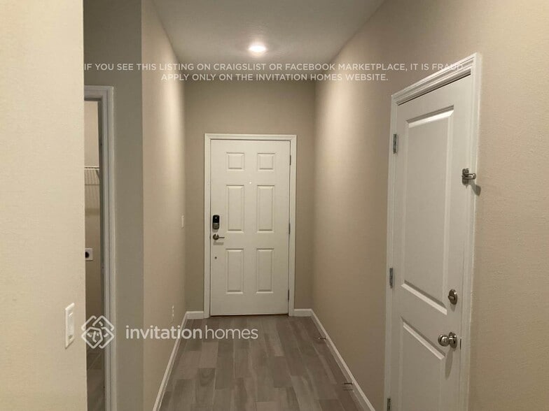 Building Photo - 9516 Lovage Ln