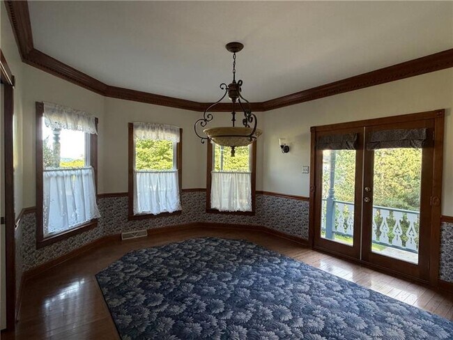 Building Photo - 116 Sturbridge Ln