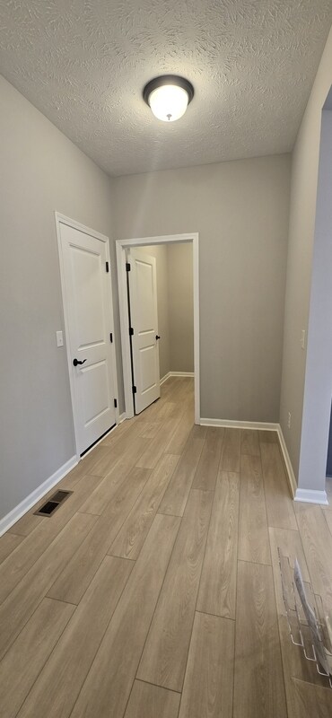 Building Photo - 3375 Buckeye Trl