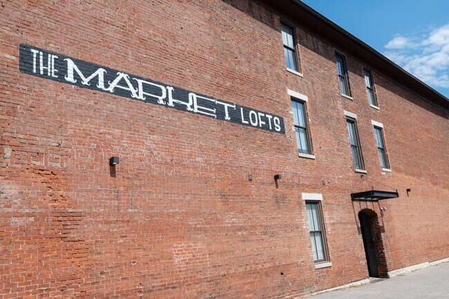 Building Photo - Spacious Apartment in Market Lofts