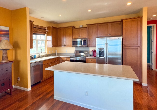 Building Photo - 5 Maka Hou Pl