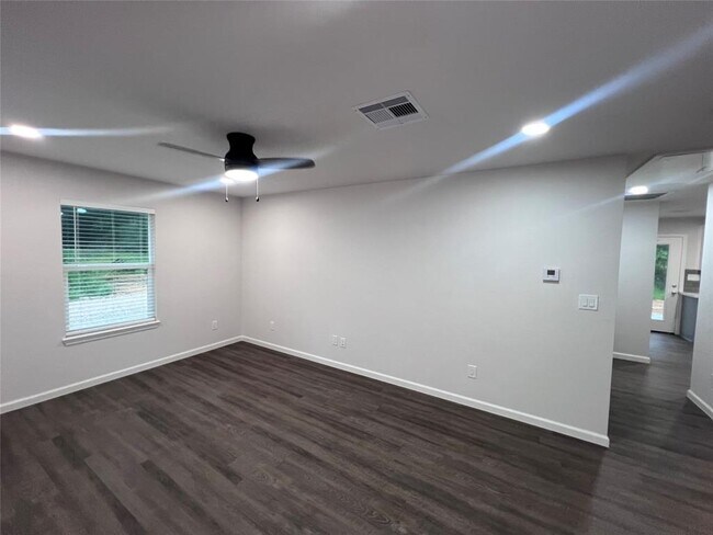 Building Photo - 15534 Towerwood Dr