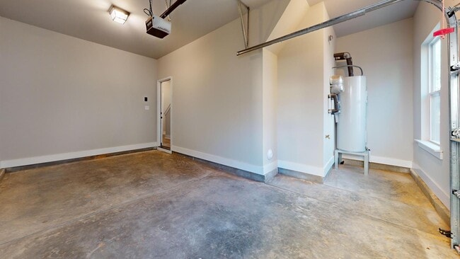 Building Photo - 4108 Salient St
