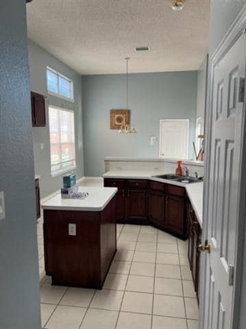Building Photo - 4400 Foxtail Ln